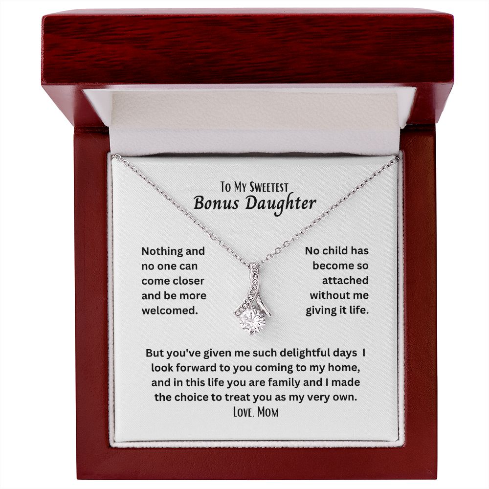 Alluring Beauty Necklace Bonus daughter