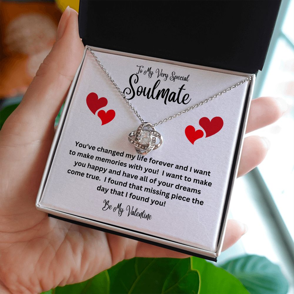 Love Knot Necklace          Valentine Very Special Soulmate